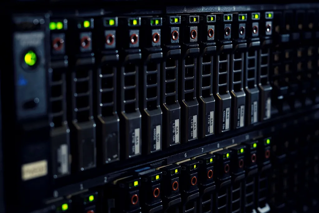 A server rack with SAS hard drives and blinking lights